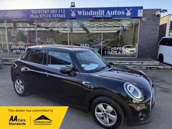 2020 MINI HATCH