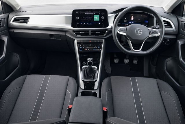 2023 VOLKSWAGEN T-ROC 1.0 TSI Life SUV 5dr Petrol Manual Euro 6 (s/s) (110 ps) - Photo 2