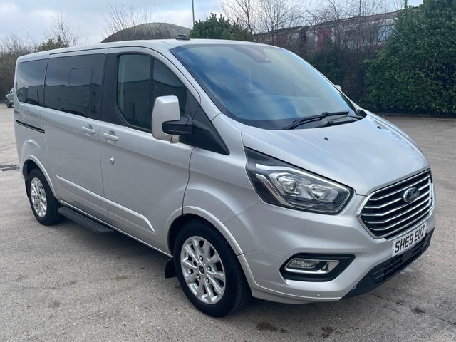 View our FORD TOURNEO CUSTOM