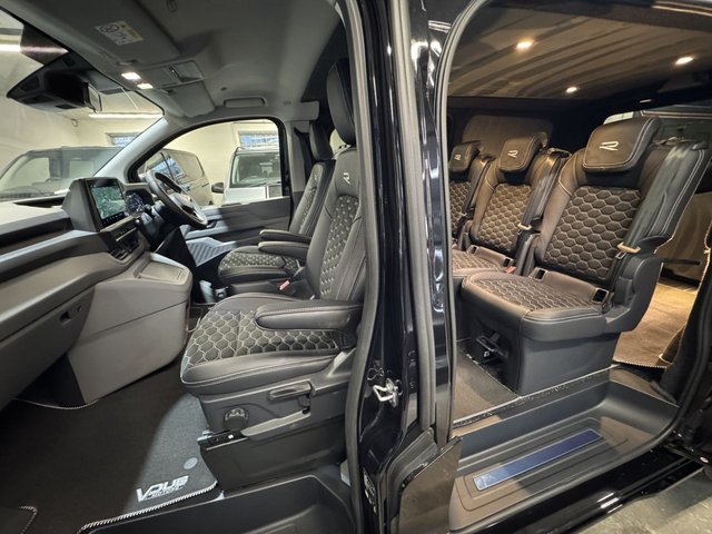 2025 VOLKSWAGEN TRANSPORTER - Photo 2