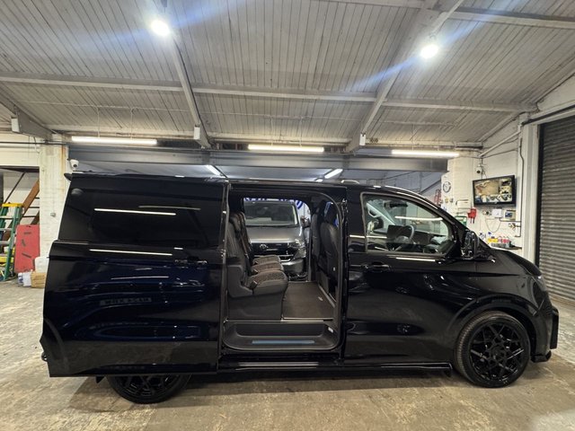 2025 VOLKSWAGEN TRANSPORTER - Photo 10