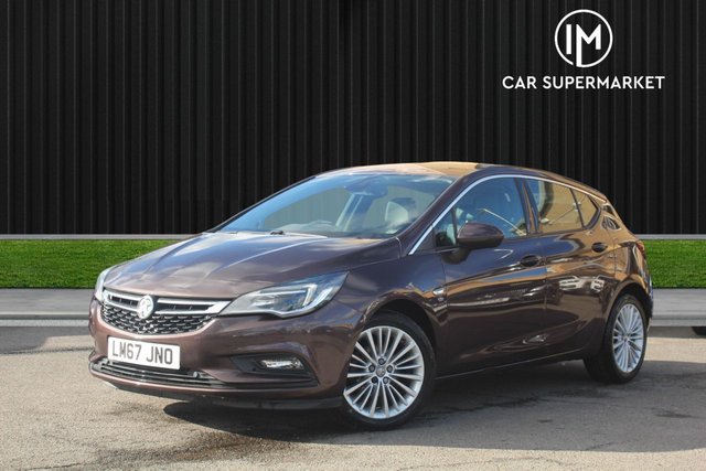 2017 VAUXHALL ASTRA - Photo 2