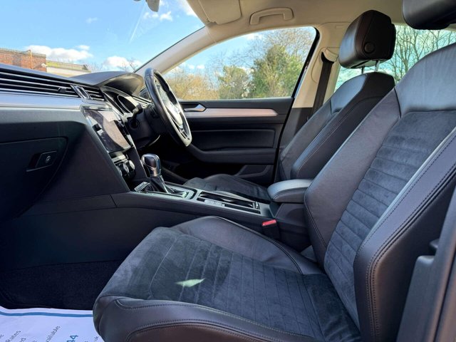 2018 Volkswagen Passat - Photo 6