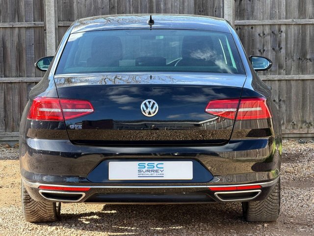 2018 Volkswagen Passat - Photo 12
