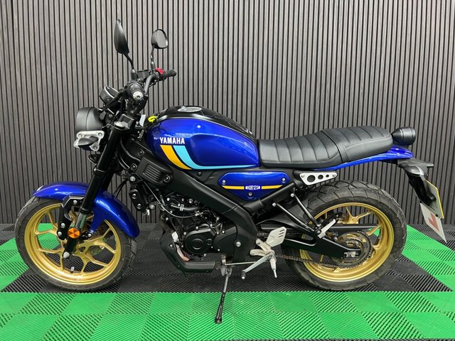View our YAMAHA XSR125