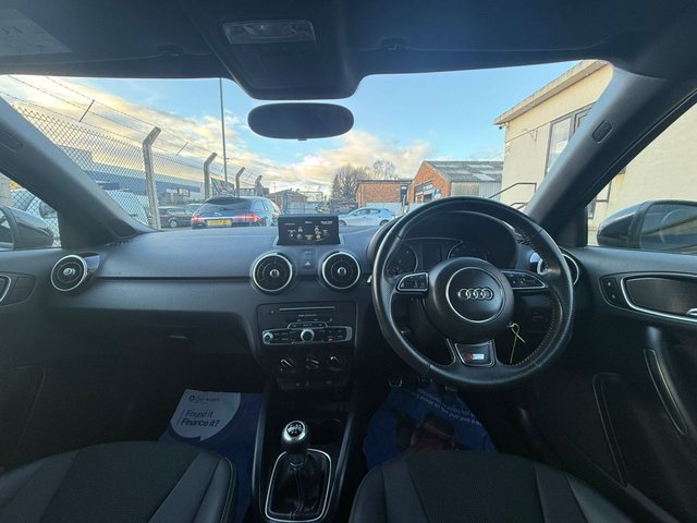 2016 AUDI A1 - Photo 3