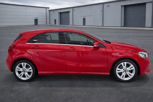 2017 Mercedes-Benz A-Class 1.5L Sport 5dr - Photo 3