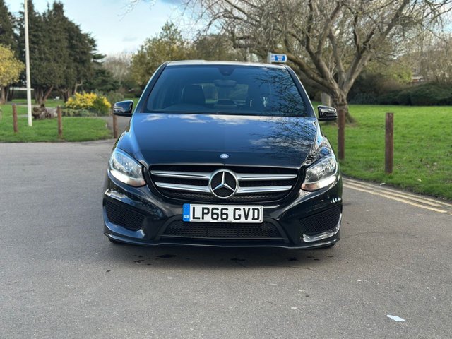 2017 Mercedes-Benz B-CLASS - Photo 2