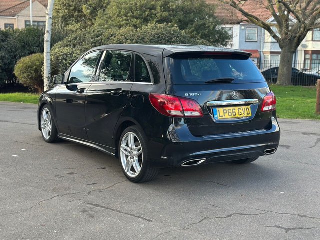 2017 Mercedes-Benz B-CLASS - Photo 5