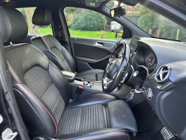 2017 Mercedes-Benz B-CLASS - Photo 10
