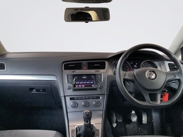 2014 Volkswagen Golf - Photo 3