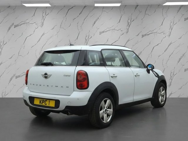 View our MINI COUNTRYMAN