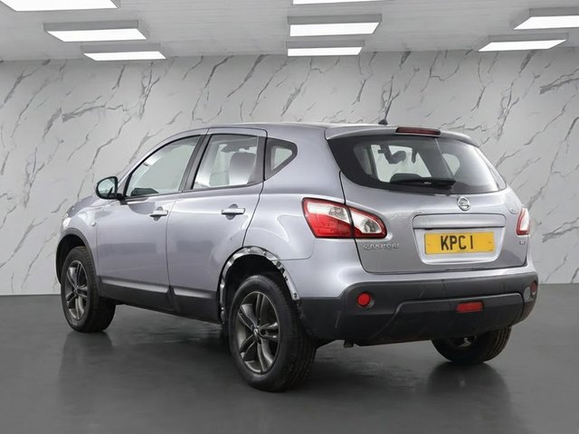 2013 NISSAN QASHQAI - Photo 5