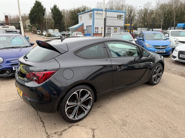 2014 VAUXHALL ASTRA GTC 1.4T Limited Edition Coupe 3dr Petrol Manual Euro 5 (s/s) (140 ps) - Photo 3