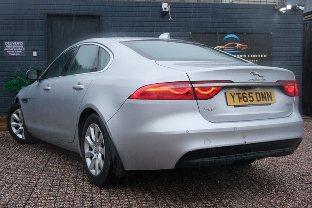 2015 JAGUAR XF 2015 2.0d Prestige Saloon 4dr Diesel Auto Euro 6 (s/s) (163 ps) - Photo 4