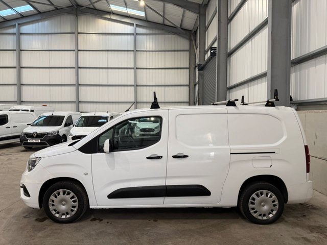 2020 VAUXHALL COMBO - Photo 9