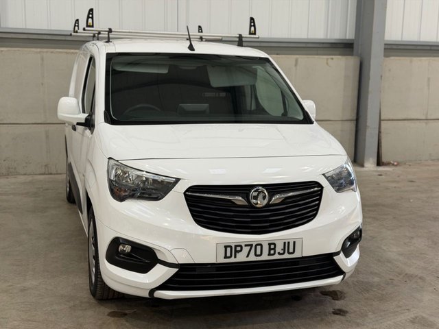 2020 VAUXHALL COMBO - Photo 3