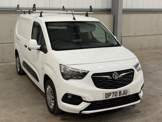 2020 VAUXHALL COMBO - Photo 2