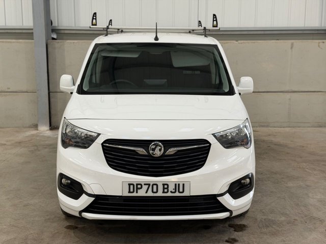 2020 VAUXHALL COMBO - Photo 4