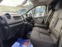 USED 2017 17 RENAULT TRAFIC 1.6 dCi 27 Sport Nav SWB Standard Roof Euro 6 5dr NEW TIMING CHAIN! BIG RADIO!