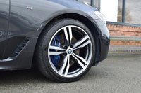 USED 2020 69 BMW 6 SERIES GRAN TURISMO 3.0 630d M Sport GT 5dr Diesel Auto xDrive Euro 6 (s/s) (265 ps) MEGA SPEC / REAR SCREENS / HUD