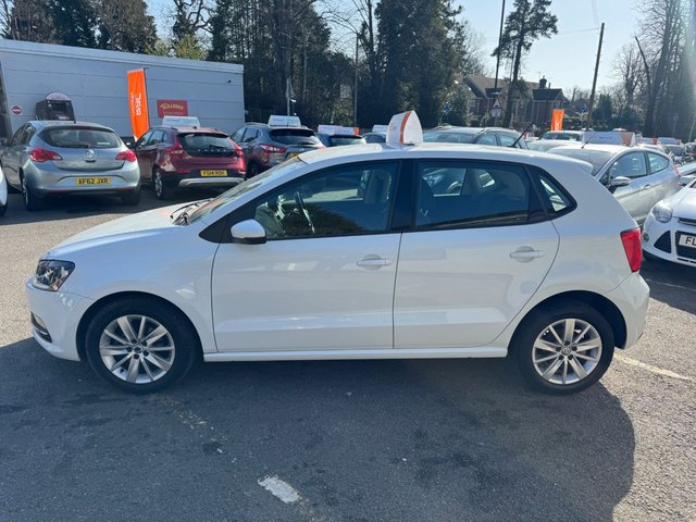 2015 VOLKSWAGEN POLO 2015 1.2 TSI BlueMotion Tech SE Hatchback 5dr Petrol Manual Euro 6 (s/s) (90 ps)
        
          58K WITH 7 SERVICES, 2 KEYS - Photo 11