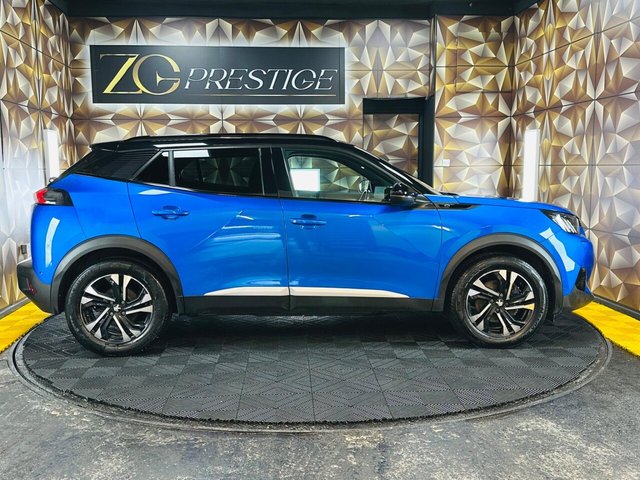 2021 PEUGEOT E-2008 50kWh GT Auto 5dr - Photo 9