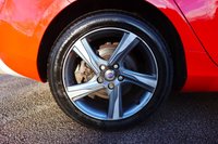 USED 2014 64 VOLVO V40 1.6 D2 R-Design Lux Hatchback 5dr Diesel Powershift Euro 5 (s/s) (115 ps) Just Serviced Ready to Drive Away