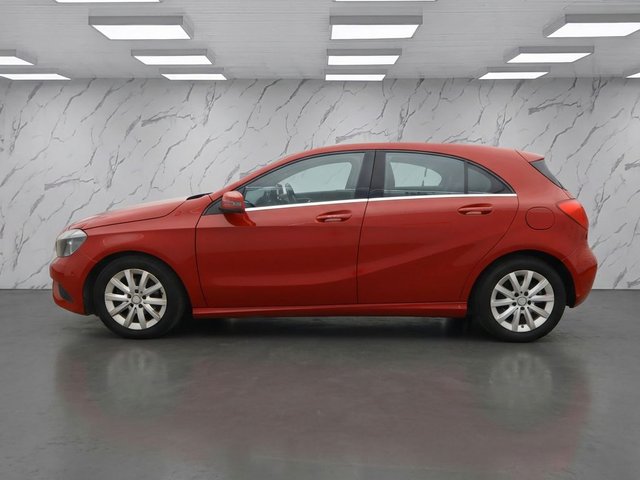 2014 Mercedes-Benz A-CLASS - Photo 6