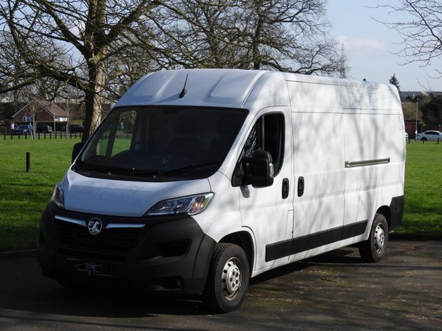 2022 Vauxhall Movano 2.2L Dynamic 5dr - Photo 8
