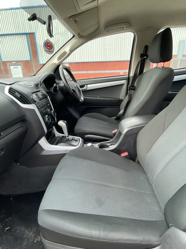 2017 ISUZU D-MAX 2.5 TD Yukon Huntsman Pickup 4dr Diesel Automatic 4x4 (220 g/km, 161 bhp) - Photo 9