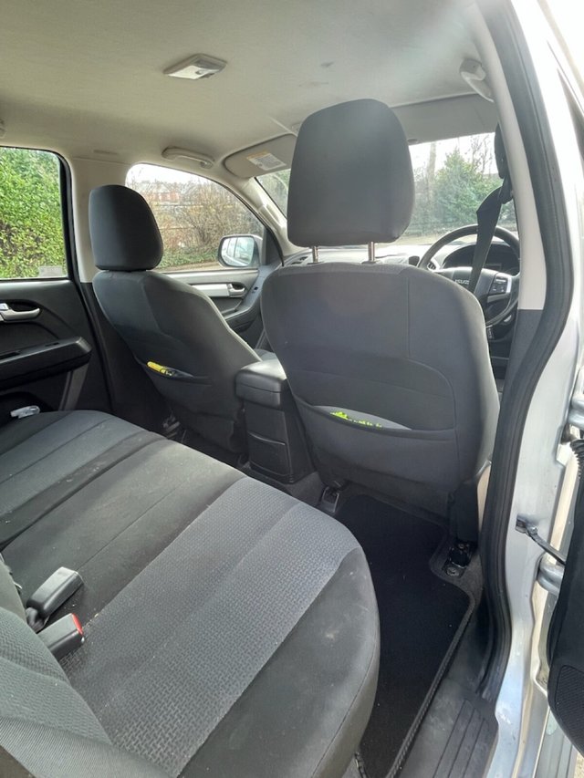 2017 ISUZU D-MAX 2.5 TD Yukon Huntsman Pickup 4dr Diesel Automatic 4x4 (220 g/km, 161 bhp) - Photo 12