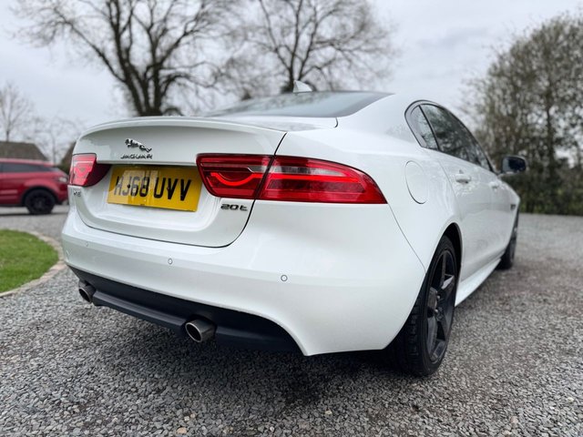 2018 JAGUAR XE 2.0i GPF R-Sport Saloon 4dr Petrol Auto Euro 6 (s/s) (200 ps) - Photo 12