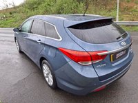 USED 2012 61 HYUNDAI I40 1.7 CRDi Style Estate 5dr Diesel Manual Euro 5 (136 ps) FSH-2 KEYS-NAVIGATION