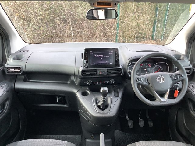 2020 VAUXHALL COMBO LIFE - Photo 9