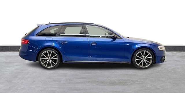 2015 Audi A4 Avant 2L Black Edition 5dr - Photo 3