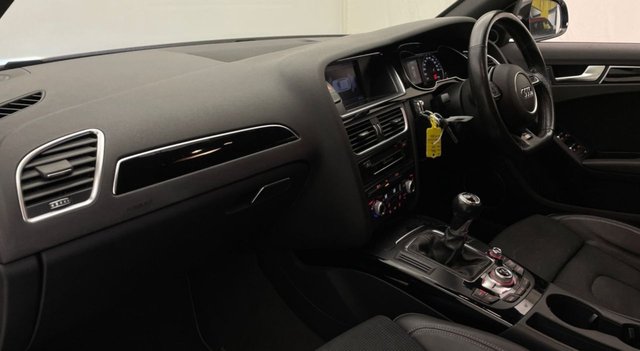 2015 Audi A4 Avant 2L Black Edition 5dr - Photo 9