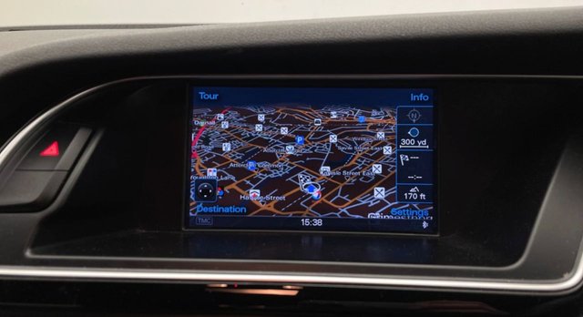 2015 Audi A4 Avant 2L Black Edition 5dr - Photo 5