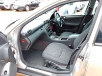 USED 2004 53 MERCEDES-BENZ C CLASS 1.8 C180 Kompressor Avantgarde SE 4dr AUTO+2 KEYS+PX CLEARANCE