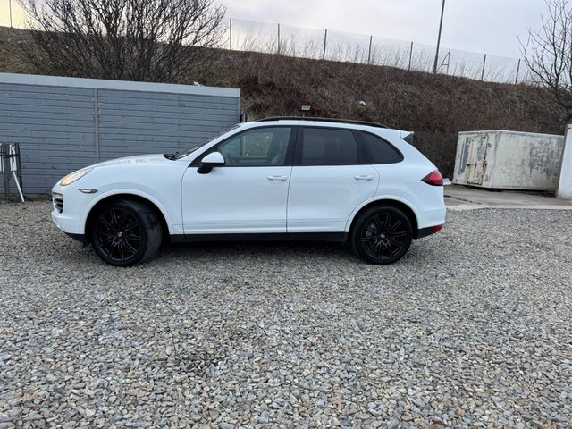 2013 Porsche Cayenne 4.2L S 5dr - Photo 7