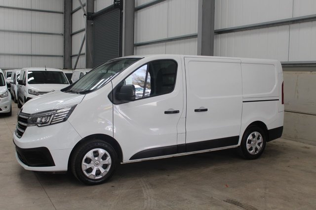2023 RENAULT TRAFIC - Photo 9