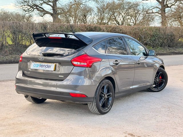 2016 Ford Focus 1L Titanium 5dr - Photo 5