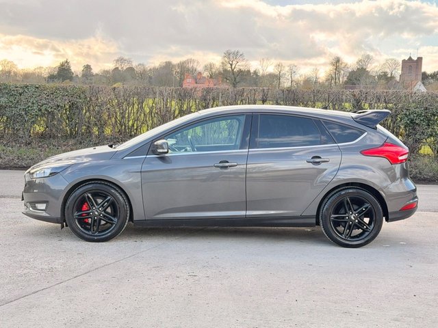 2016 Ford Focus 1L Titanium 5dr - Photo 8