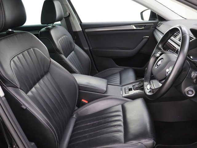 2020 Skoda Superb 1.4L SE L 5dr - Photo 12