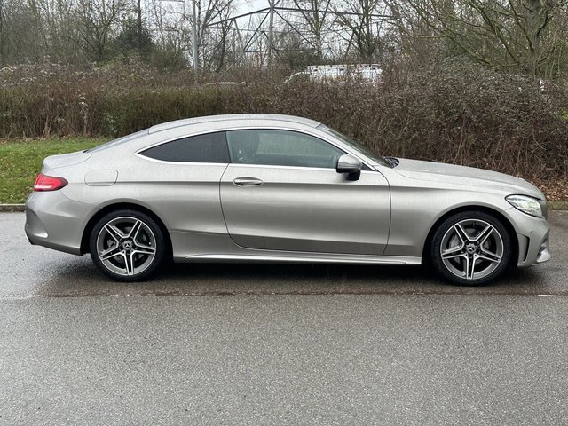 2021 Mercedes-Benz C-CLASS - Photo 6