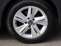 USED 2022 22 VOLKSWAGEN GOLF 1.5 eTSI MHEV Life 5d Petrol Hybrid DSG 150 S/S SAT NAV, APP-CONNECT FOR WIRELESS APPLE CARPLAY / ANDROID AUTO, ACTIVE INFO DISPLAY VIRTUAL COCKPIT, WIRELESS PHONE CHARGER, DAB RADIO, BLUETOOTH, LANE ASSIST, FRONT ASSIST, ADAPTIVE CRUISE CONTROL & SPEED LIMITER, FRONT & REAR PARKING SENSORS, LED DAYTIME RUNNING LIGHTS, LEATHER TIPTRONIC FLAT BOTTOM MULTIFUNCTION STEERING WHEEL, AMBIENT LIGHTING, KEYLESS START, RAIN & LIGHT SENSORS, AUTO HILL HOLD, CLIMATE CONTROL, ILLUMINATING VANITY MIRRORS, DSG AUTO, 1 OWNER, SERVICE HISTORY