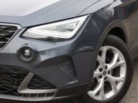 USED 2023 23 SEAT ARONA 1.0 TSI FR 5d 110 S/S FULL LINK FOR APPLE CARPLAY / ANDROID AUTO (GIVES YOU SAT NAV), WIRELESS PHONE CHARGER, REAR PARKING SENSORS, LED LIGHTS, AUTO LIGHTS & WIPERS, ELECTRIC FOLDING DOOR MIRRORS, CRUISE CONTROL & SPEED LIMITER, LANE ASSIST, DAB RADIO, BLUETOOTH PHONE & MEDIA, MANUAL 6 SPEED, TINTED GLASS, BLACK CONTRAST ROOF, ROOF RAILS, 17 INCH ALLOY WHEELS, FRONT FOG LIGHTS, SPORT SEATS, LEATHER FLAT BOTTOM MULTIFUNCTION STEERING WHEEL, 1 OWNER FROM NEW, SERVICE HISTORY