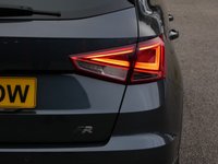 USED 2023 23 SEAT ARONA 1.0 TSI FR 5d 110 S/S FULL LINK FOR APPLE CARPLAY / ANDROID AUTO (GIVES YOU SAT NAV), WIRELESS PHONE CHARGER, REAR PARKING SENSORS, LED LIGHTS, AUTO LIGHTS & WIPERS, ELECTRIC FOLDING DOOR MIRRORS, CRUISE CONTROL & SPEED LIMITER, LANE ASSIST, DAB RADIO, BLUETOOTH PHONE & MEDIA, MANUAL 6 SPEED, TINTED GLASS, BLACK CONTRAST ROOF, ROOF RAILS, 17 INCH ALLOY WHEELS, FRONT FOG LIGHTS, SPORT SEATS, LEATHER FLAT BOTTOM MULTIFUNCTION STEERING WHEEL, 1 OWNER FROM NEW, SERVICE HISTORY