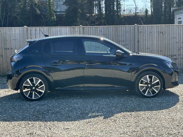 2021 PEUGEOT E-208 - Photo 6