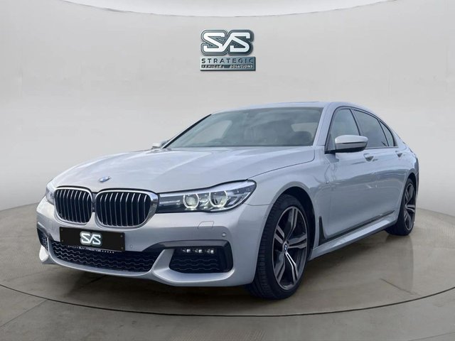 2018 BMW 7 Series 3L M Sport 4dr - Photo 4